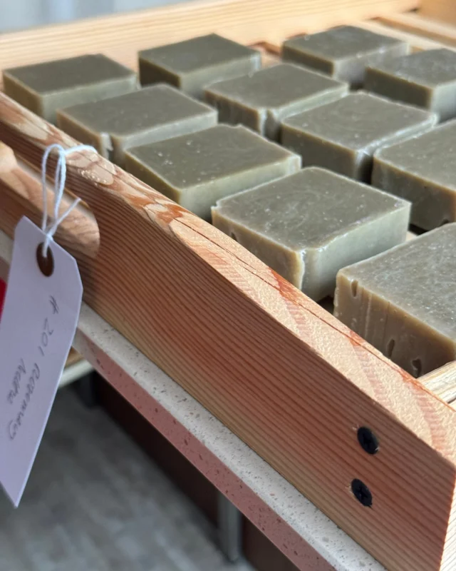 Nothing beats a fresh batch of soaps, all lovingly handmade by Bettina with natural, skin-loving ingredients 🧼✨