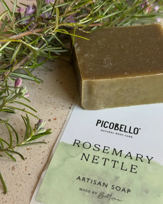 Our Rosemary & Nettle soap bar 💚

We also use avocado oil in this soap bar 🥑 Did you know that when combined with rosemary essential oil it’s suggested to stimulate hair growth? ✨