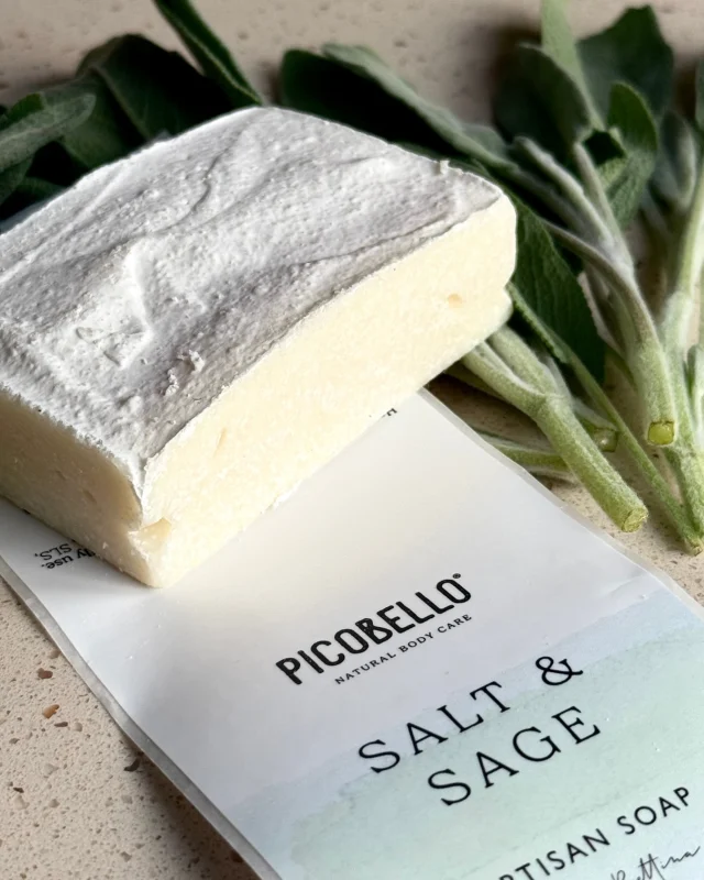 It’s been a while since this beautiful soap bar featured on our grid ✨

It can be described as a “spa” soap due to its exfoliating and nourishing properties! It’s also award winning at the @freefromskincareawards 🏅

Visit the link in the bio to find it on our website 🔗