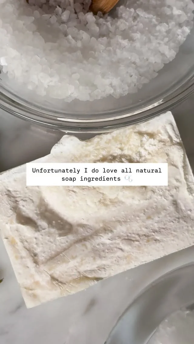 But who doesn’t love all natural soap ingredients? 🤍